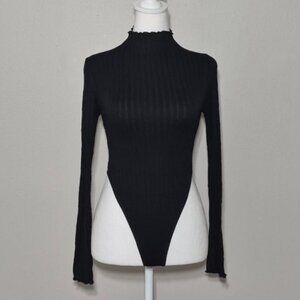 Love Womenโs Ribbed Lettuce Trim Mock Neck Bodysuit Blacke Size M NWOT